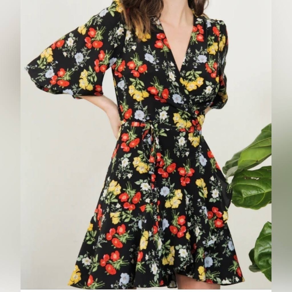 NWT Yumi Kim Love Wins Dress in Fiesta Floral Black